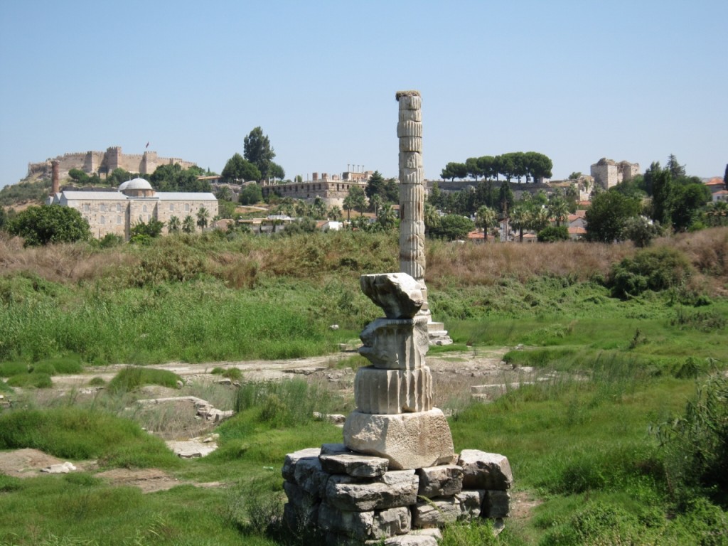 3-7トルコ　アルティメス神殿跡